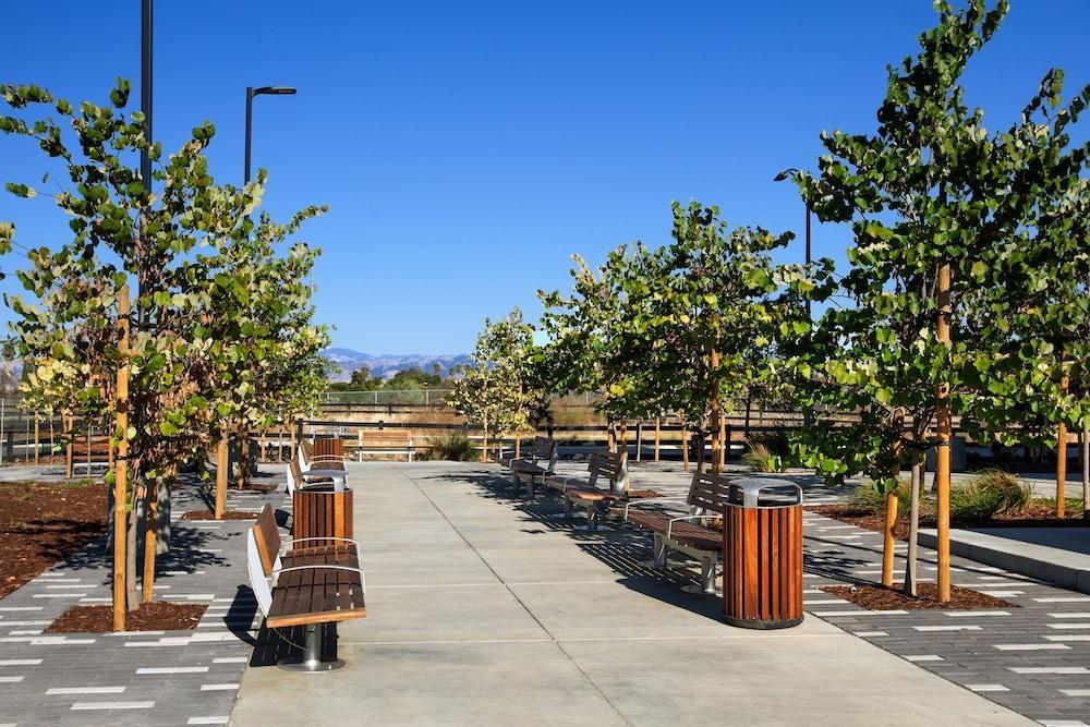 Hampton Inn San Jose Cherry Ave, Ca מראה חיצוני תמונה