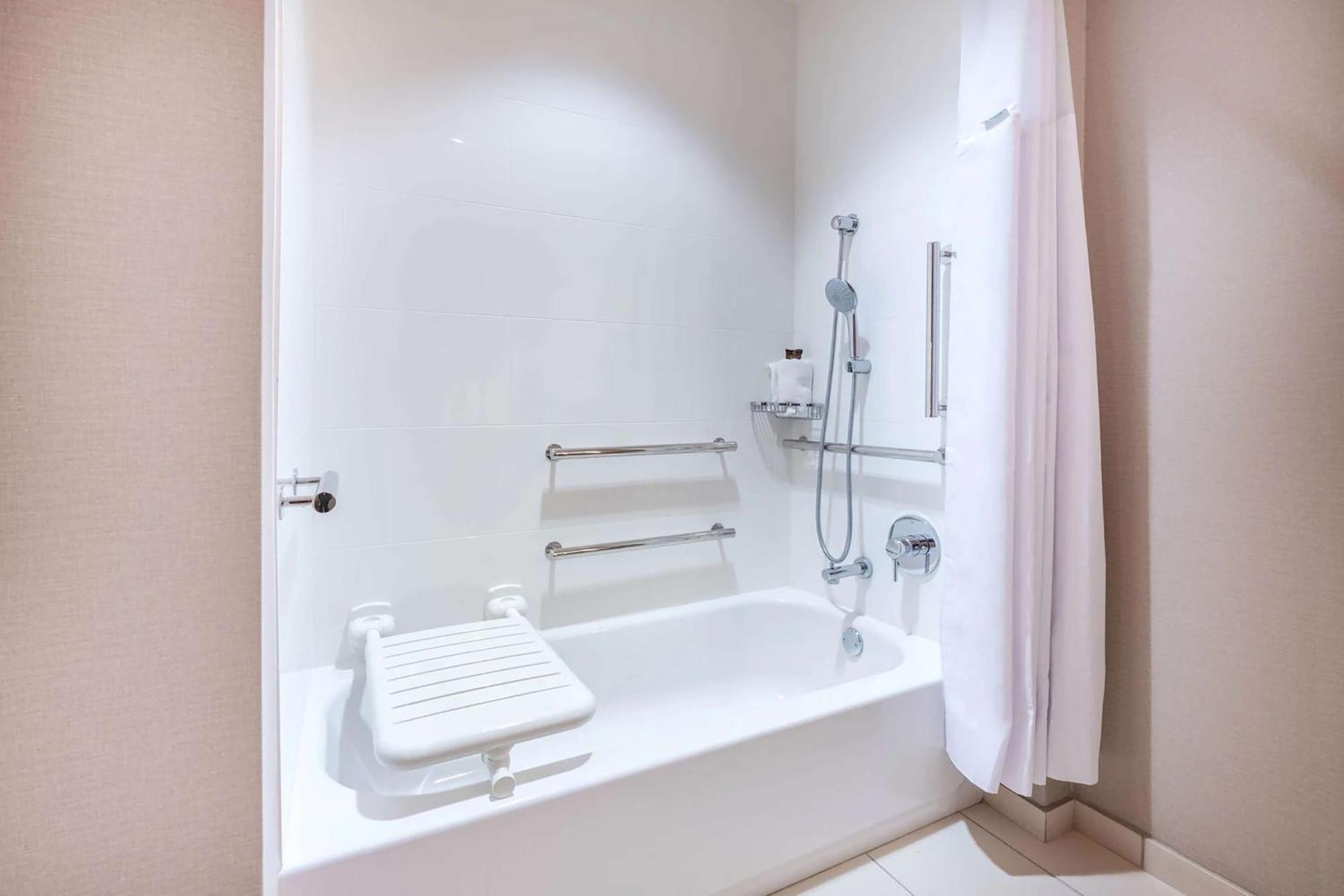 Hampton Inn San Jose Cherry Ave, Ca מראה חיצוני תמונה